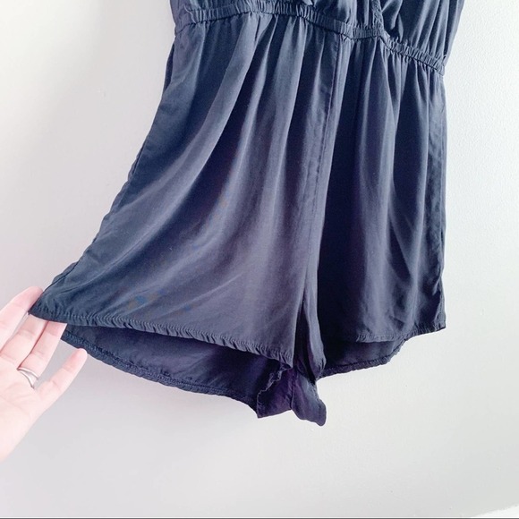 SEEK The Label • Black Sleeveless Short Romper, Plunge Neckline, Size XS - Picture 9 of 14